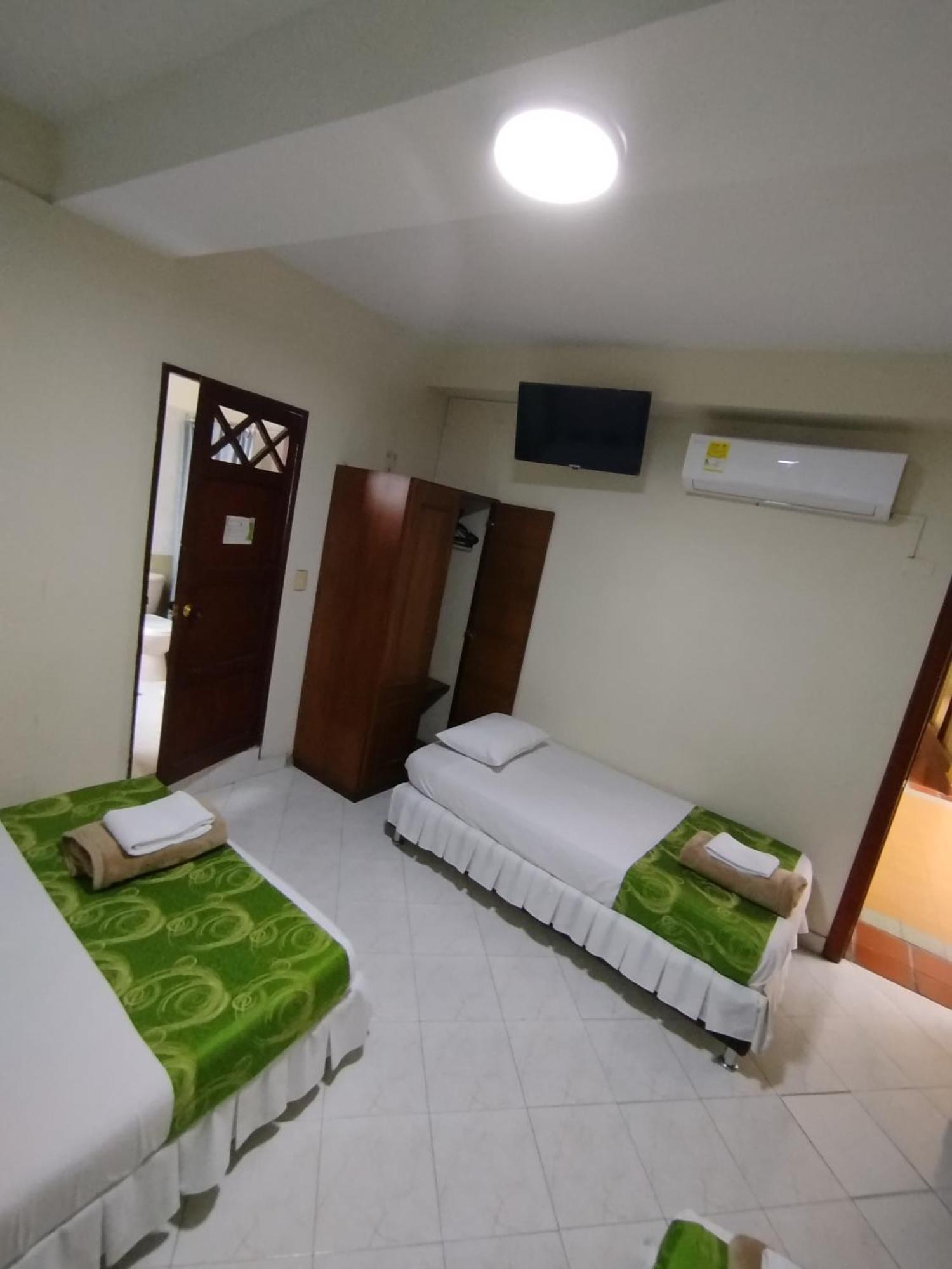 Hotel El Andino Кукута Экстерьер фото